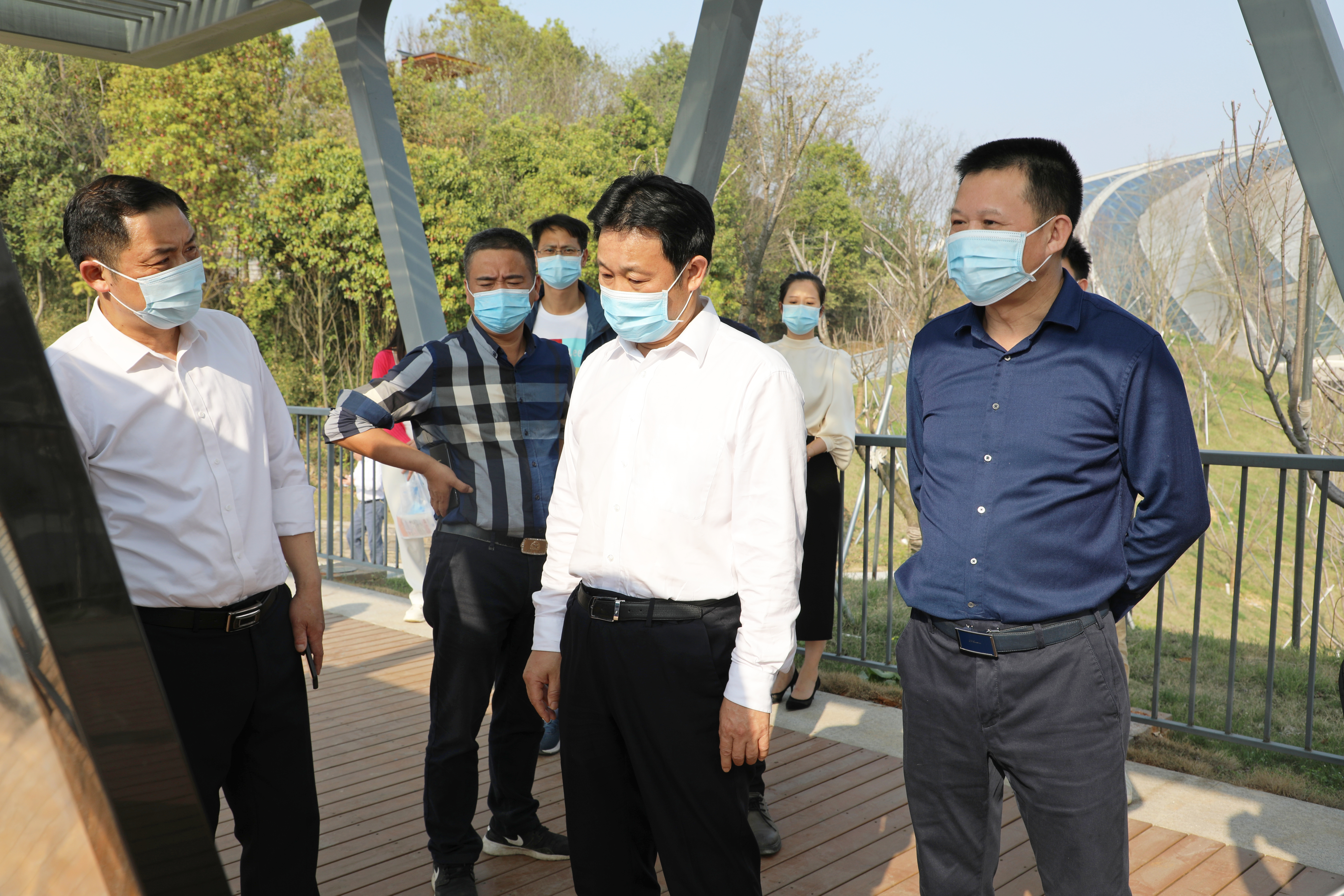 3月15日，市委副書記、湖南省第十四屆運動會，第十一屆殘疾人運動會岳陽市籌備委員會執(zhí)行主任李摯調(diào)研第十四屆省運會部分場館建設項目。.jpg
